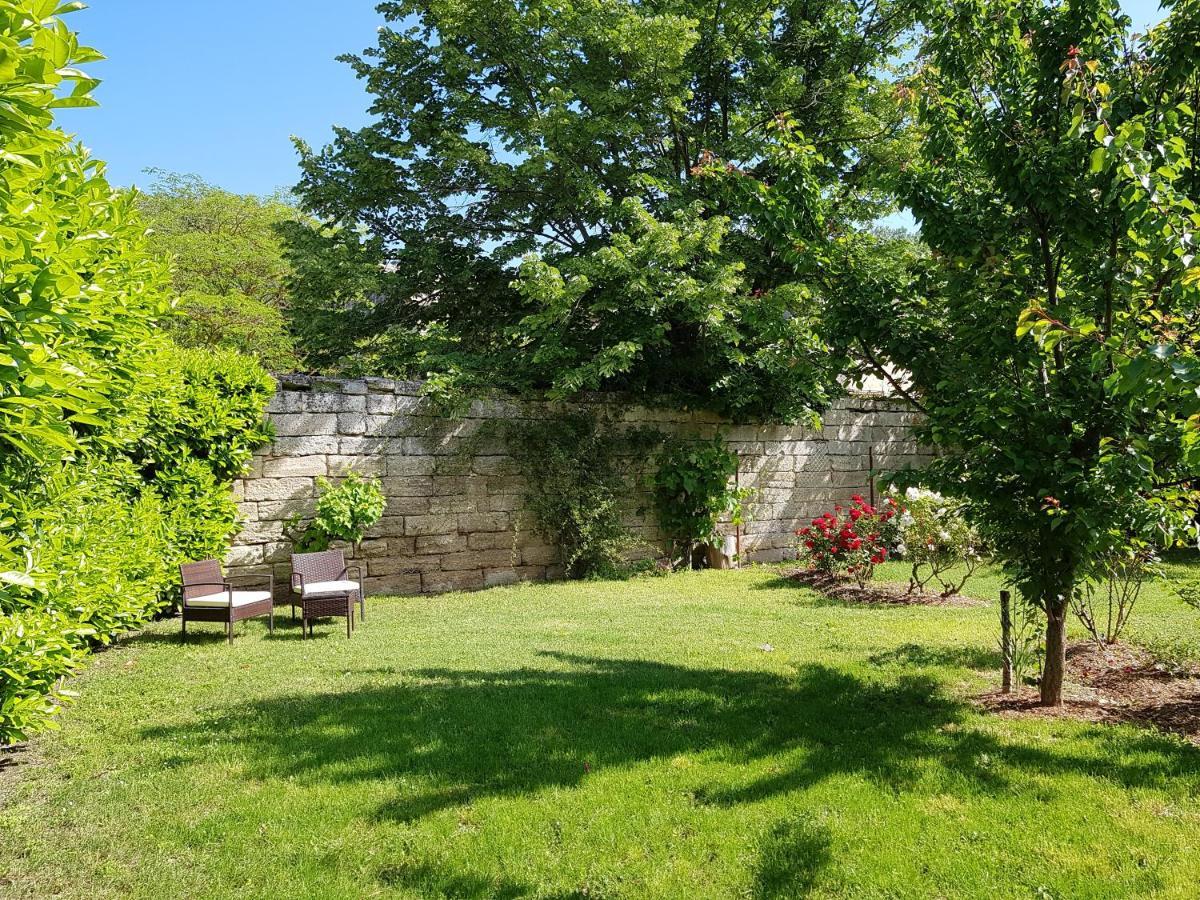 Au Bord De L'Alzon Apartment Uzes Bagian luar foto
