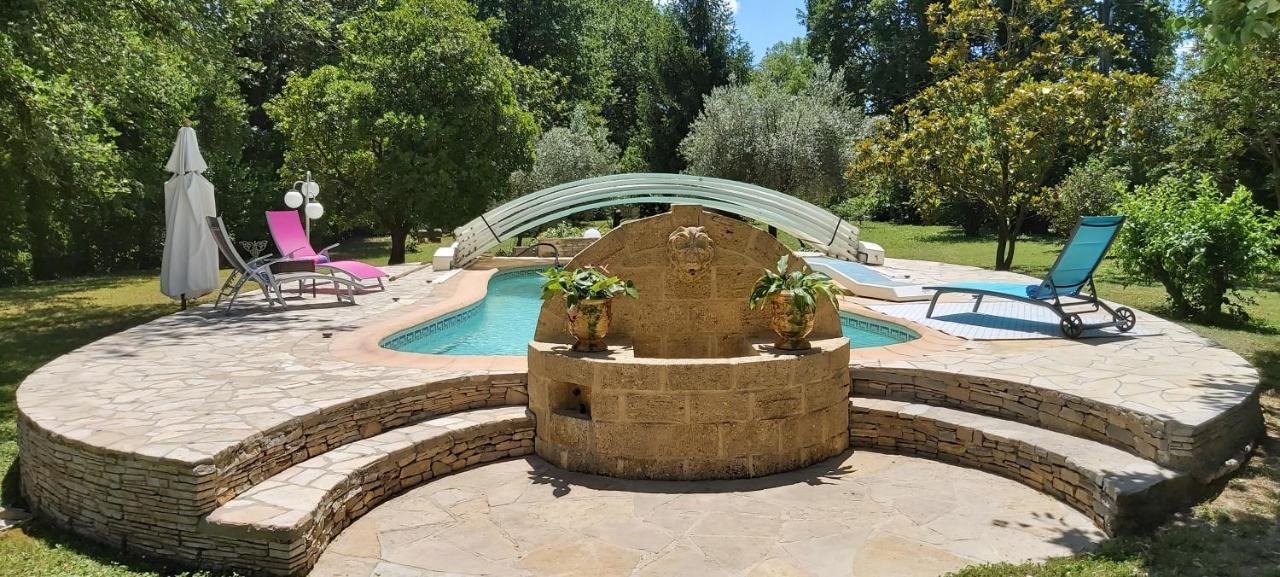 Au Bord De L'Alzon Apartment Uzes Bagian luar foto