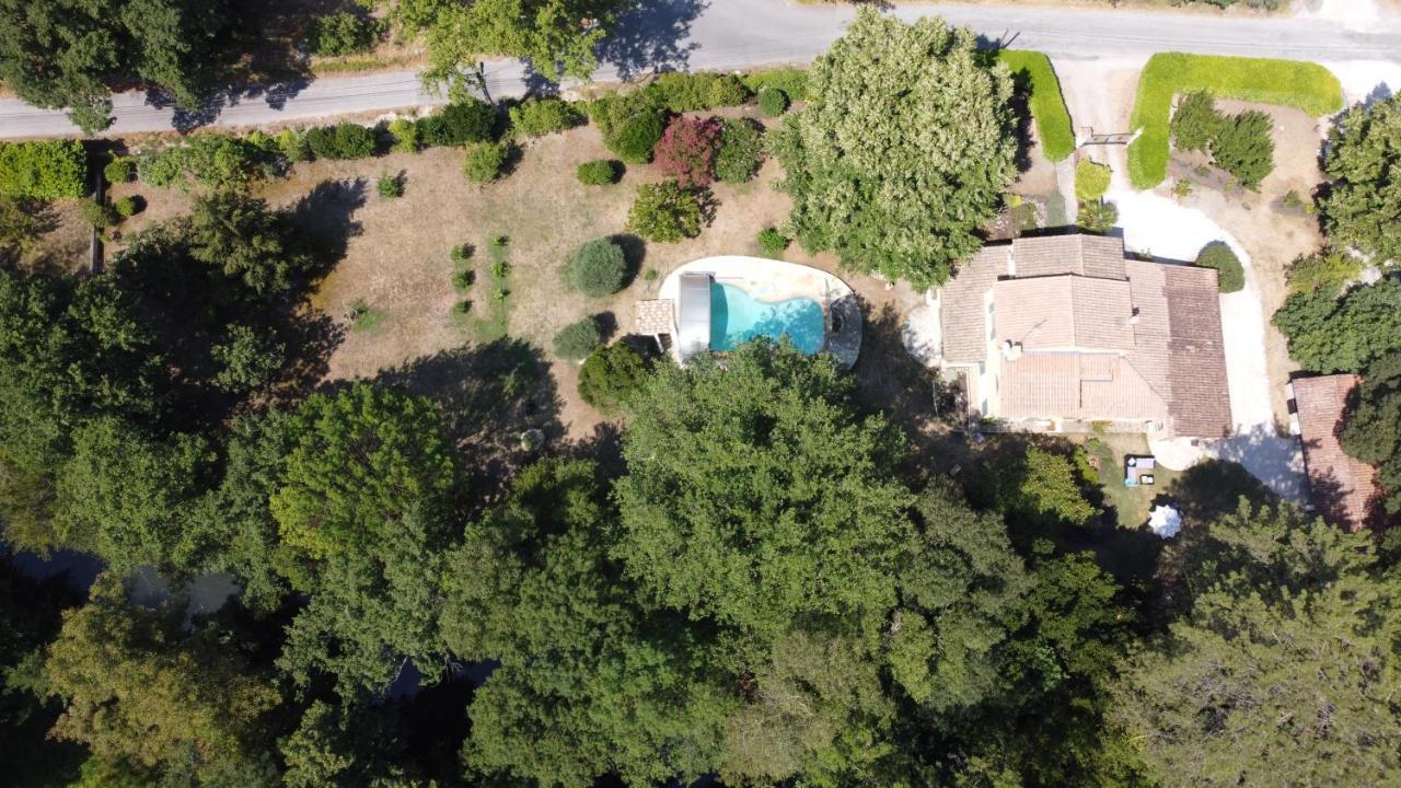 Au Bord De L'Alzon Apartment Uzes Bagian luar foto