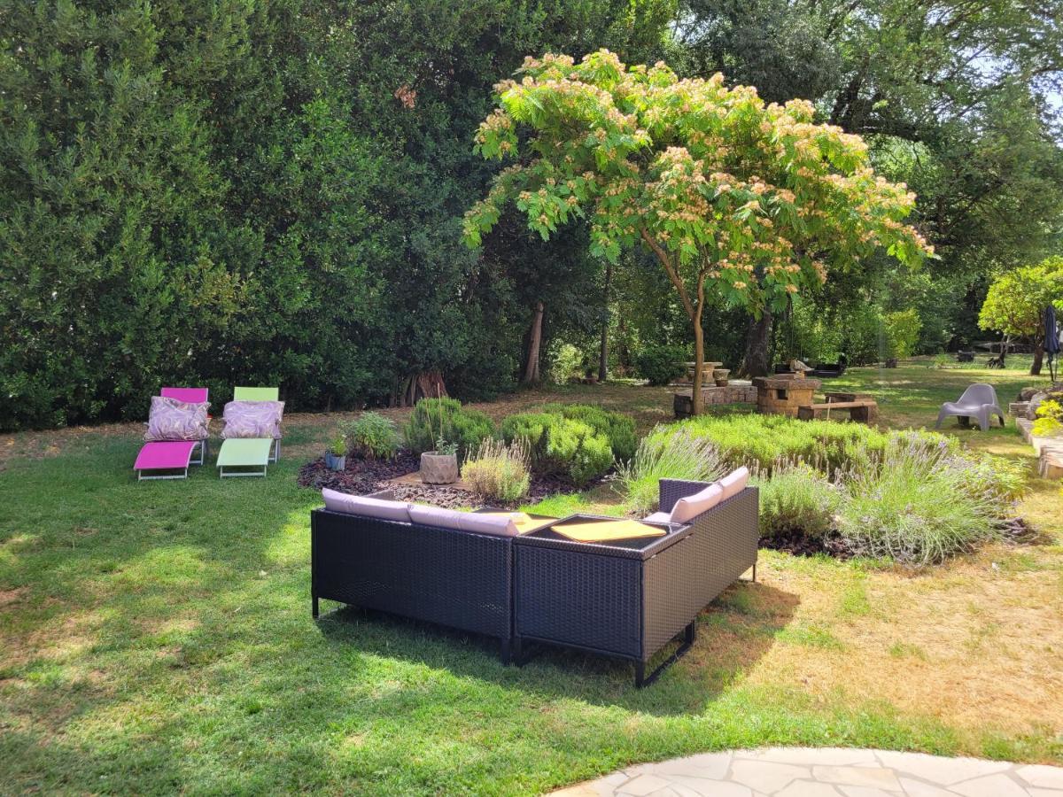 Au Bord De L'Alzon Apartment Uzes Bagian luar foto